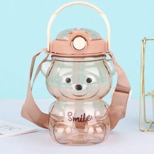 Leakproof Bear Shaped Water Bottle tumbler with handle and straw
